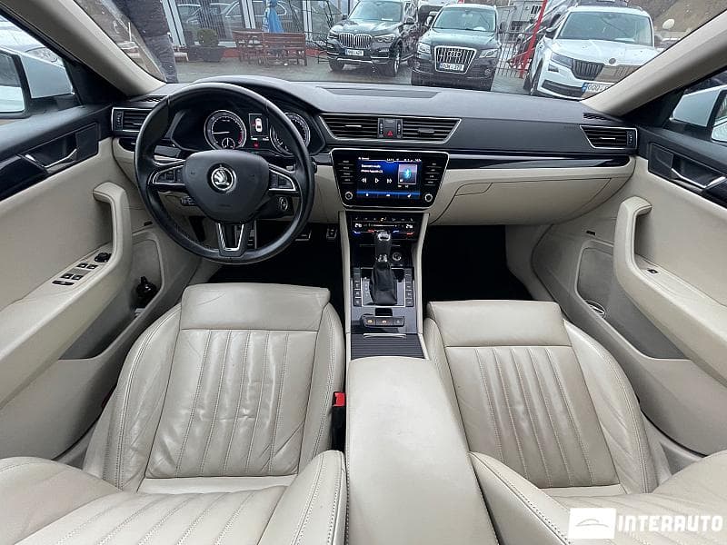 2017 Skoda Superb — Miniatură 17