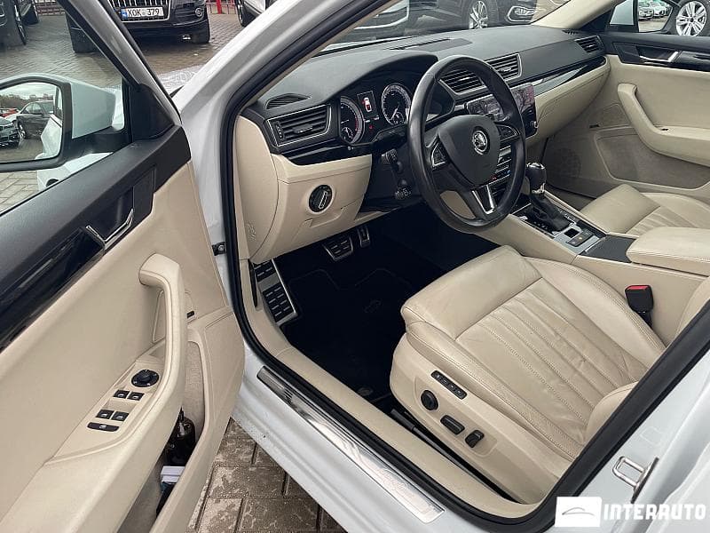 2017 Skoda Superb — Miniatură 8