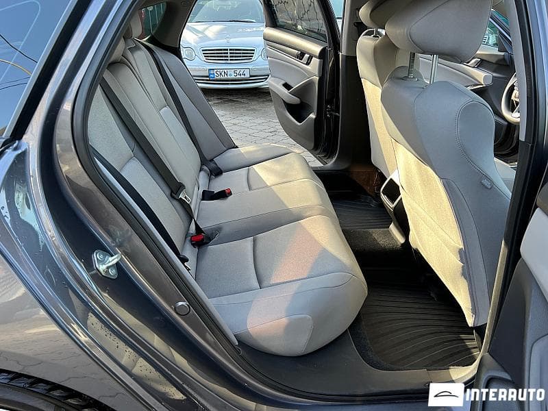 2018 Honda Accord — Miniatură 16