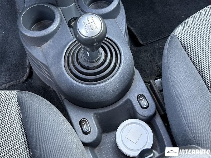 2011 Mitsubishi Colt — Miniatură 12