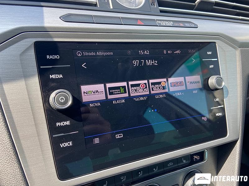 2018 Volkswagen Passat — Miniatură 12