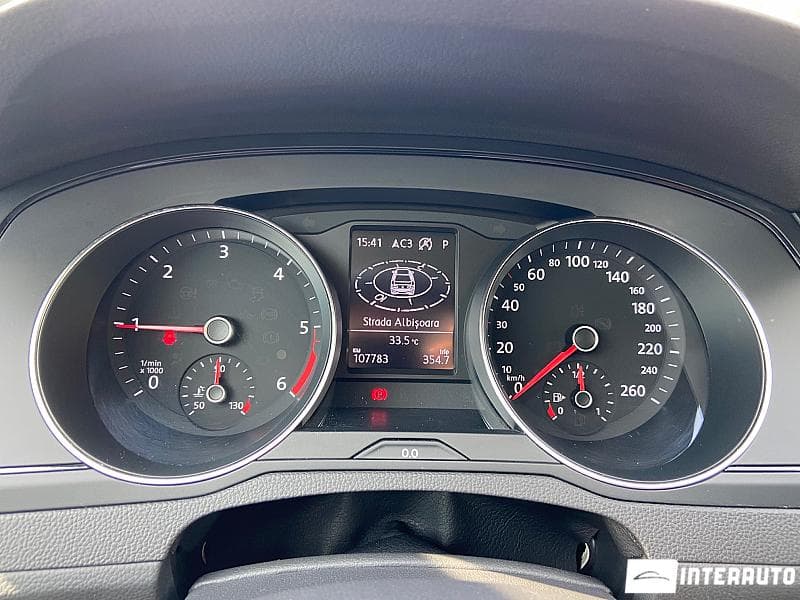 2018 Volkswagen Passat — Miniatură 8
