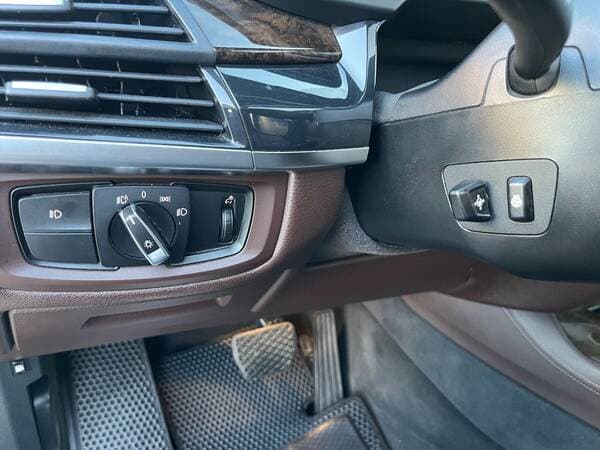 BMW X5 4.0e 2017 — Миниатюра 15