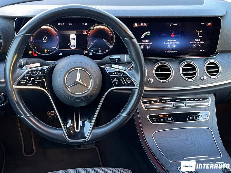 Mercedes E 220 2020 — Миниатюра 8