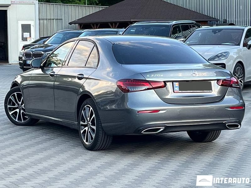 Mercedes E 220 2020 — Миниатюра 4