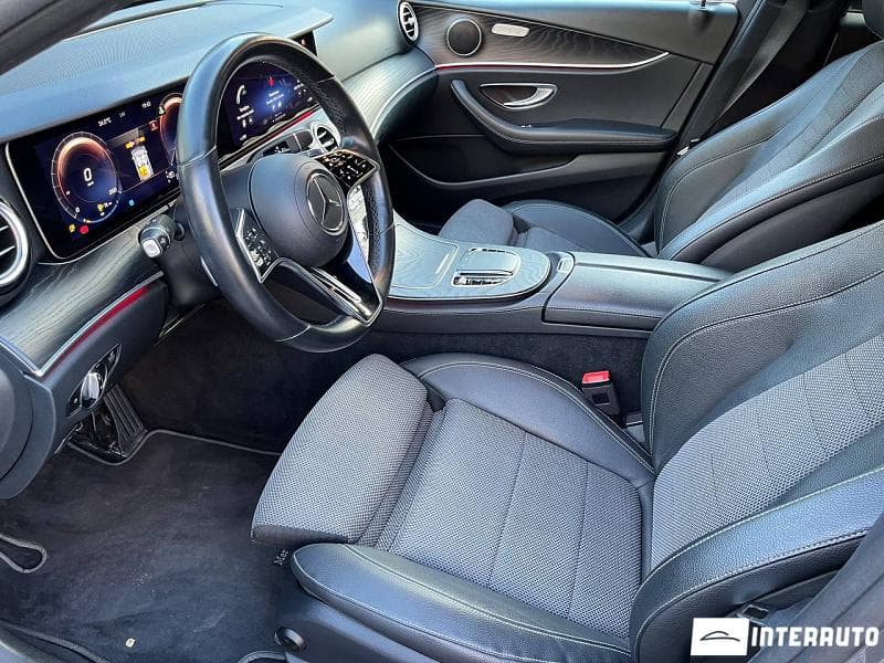 Mercedes E 220 2020 — Миниатюра 6