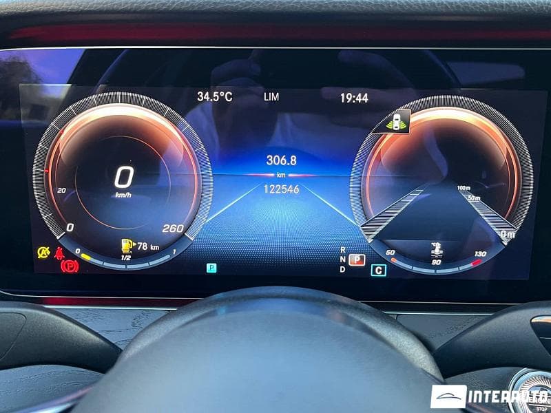 Mercedes E 220 2020 — Миниатюра 9