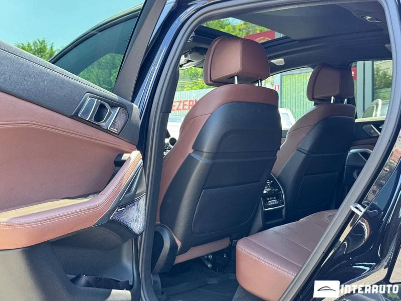 BMW X6 4.0i 2021 — Миниатюра 21