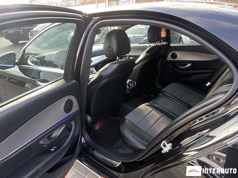 Mercedes E 220 2016 — Миниатюра 16