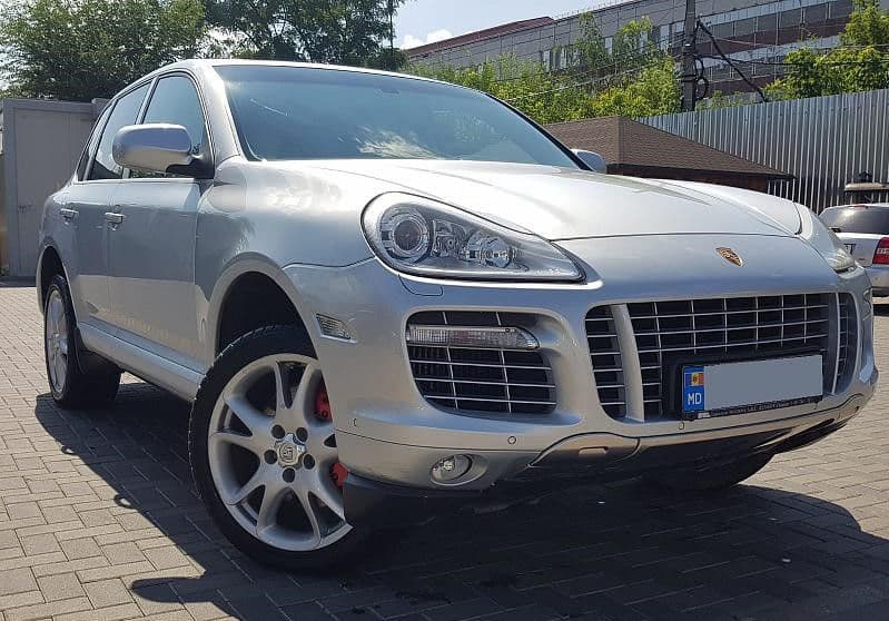 Porsche Cayenne Turbo S 2007 — Миниатюра 2