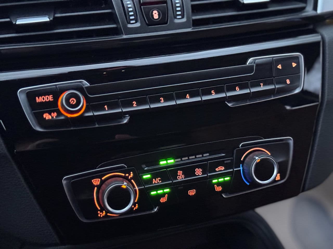 BMW X1 1.6D 2018 — Миниатюра 13