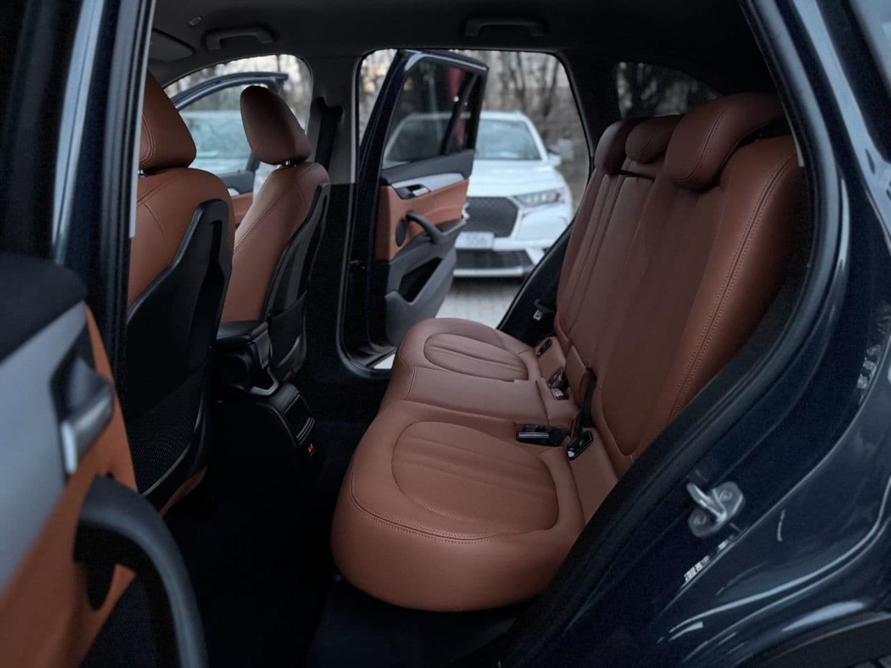 BMW X1 1.6D 2018 — Миниатюра 17