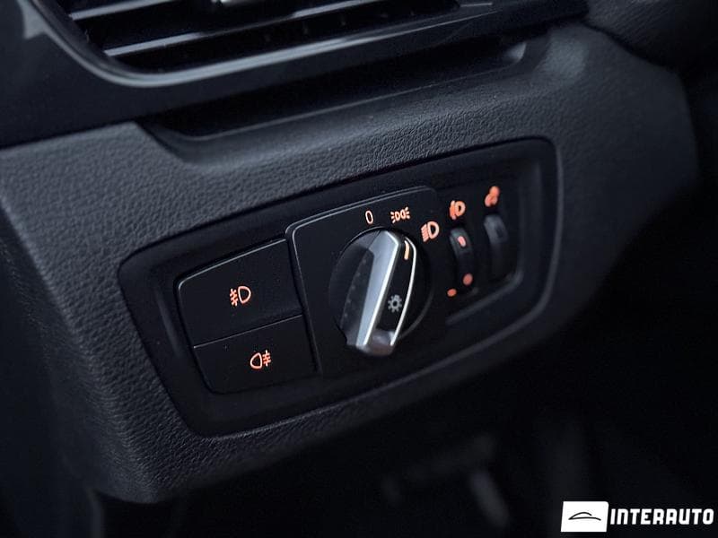 BMW X1 1.6D 2018 — Миниатюра 7