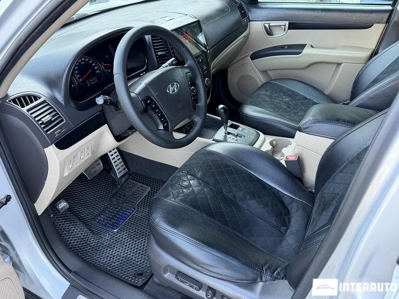 Hyundai Santa Fe 2011 — Миниатюра 7
