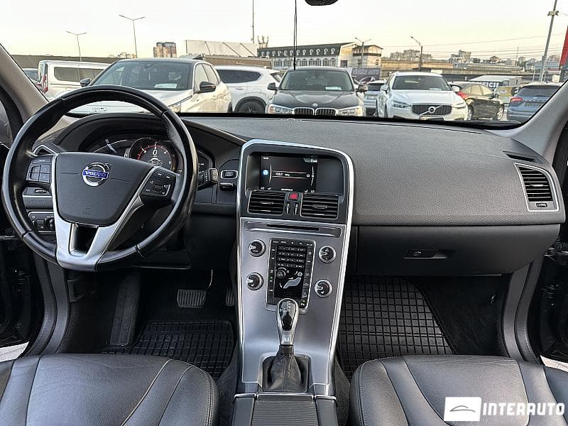 Volvo XC 60 2016 — Миниатюра 6