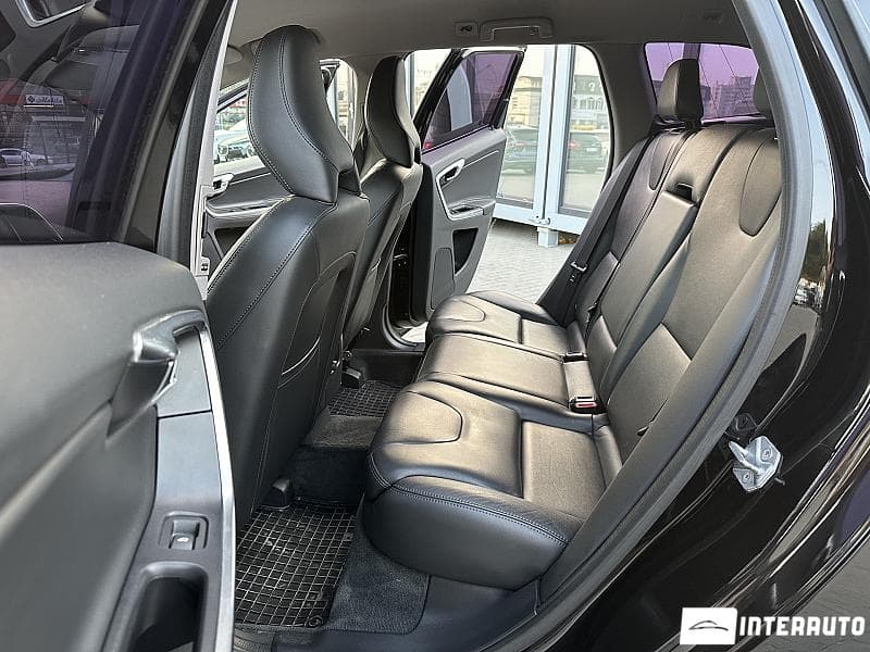 Volvo XC 60 2016 — Миниатюра 12