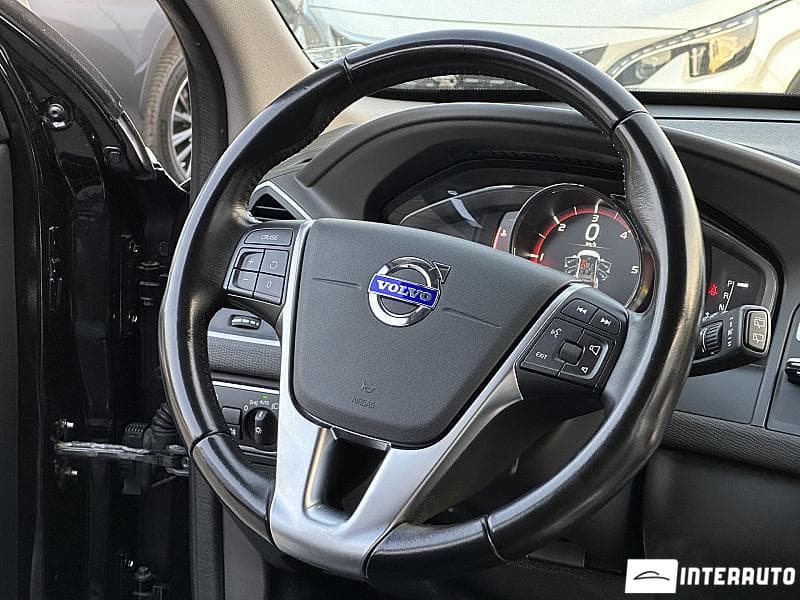 Volvo XC 60 2016 — Миниатюра 7