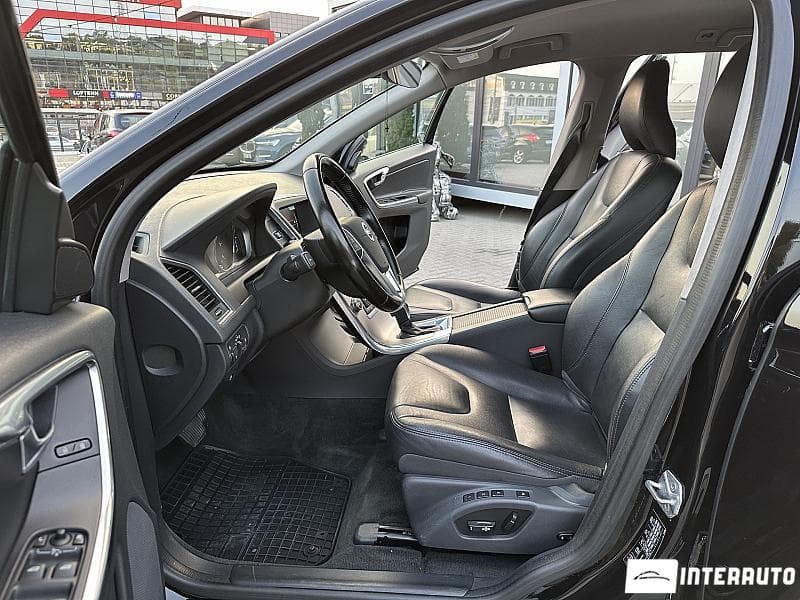 Volvo XC 60 2016 — Миниатюра 5