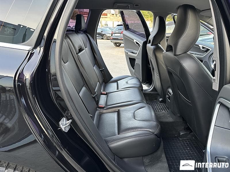 Volvo XC 60 2016 — Миниатюра 13