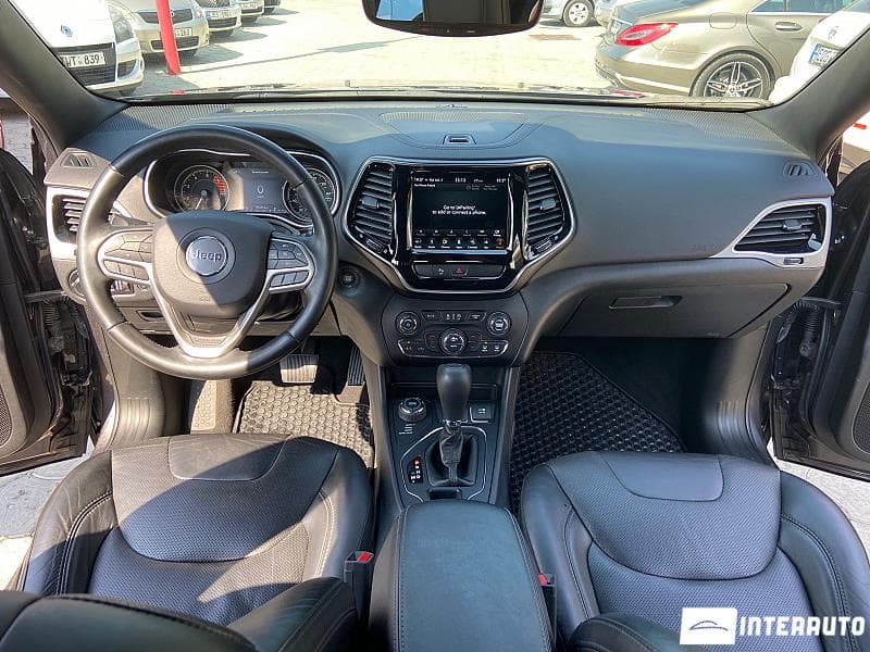 2018 Jeep Cherokee — Miniatură 8