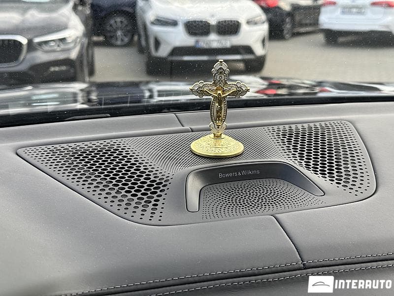 2021 BMW X6 M5.0D — Miniatură 10