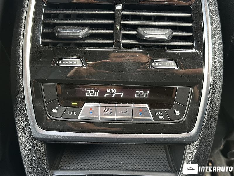 2021 BMW X6 M5.0D — Miniatură 18