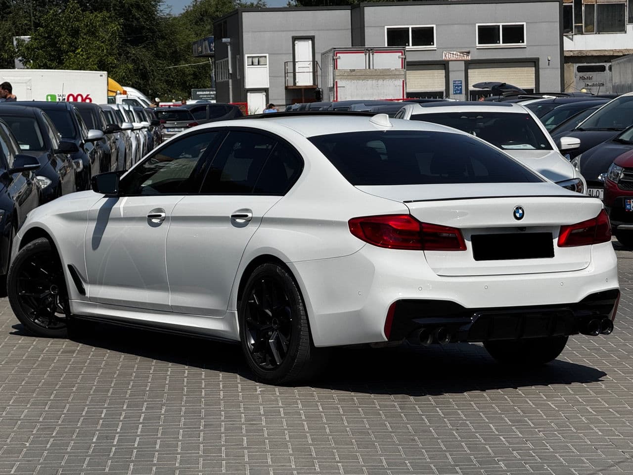 BMW 530 2017 — Миниатюра 2