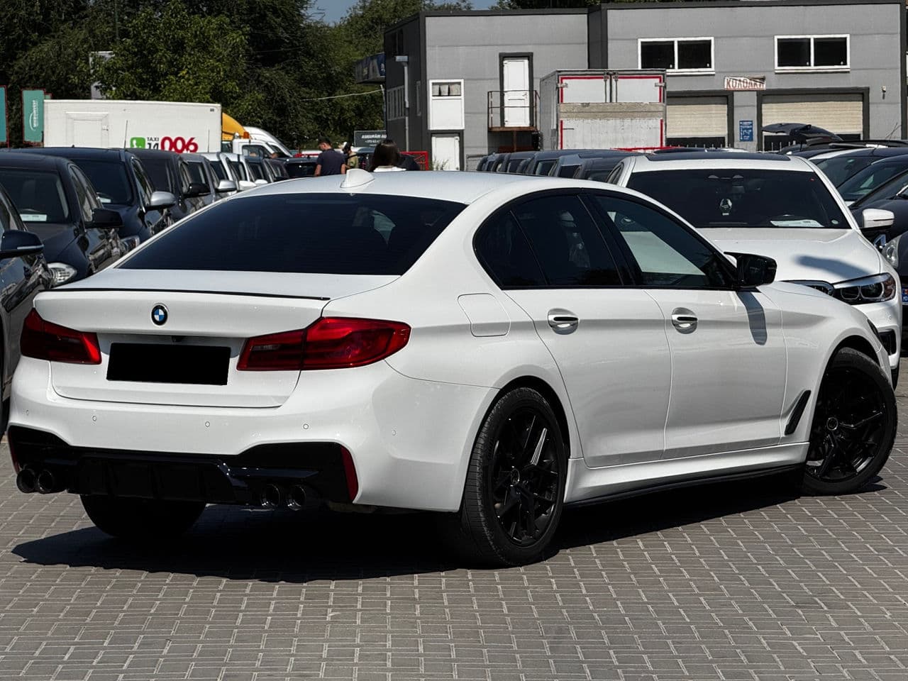 BMW 530 2017 — Миниатюра 4