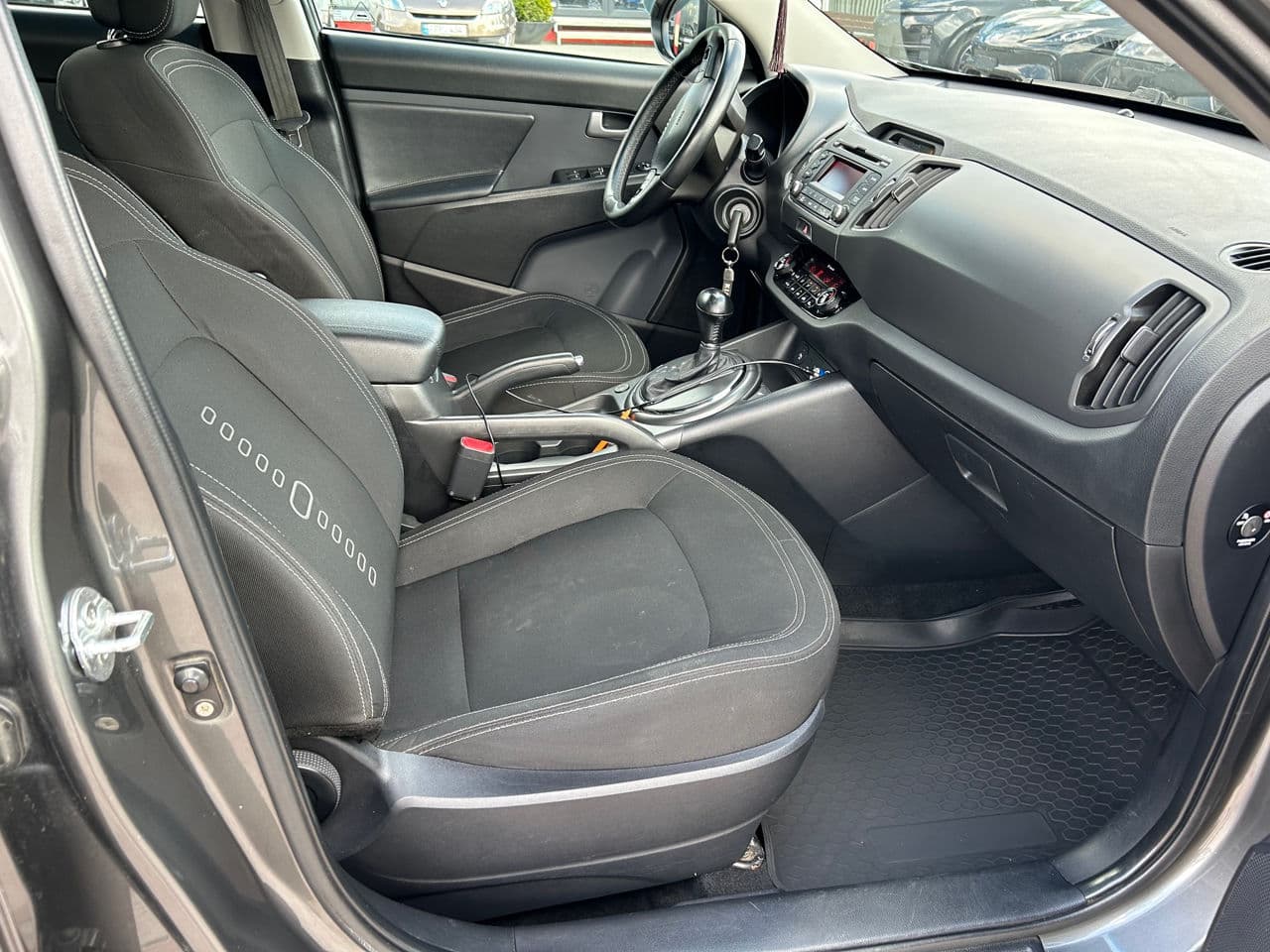 Kia Sportage 2011 — Миниатюра 14