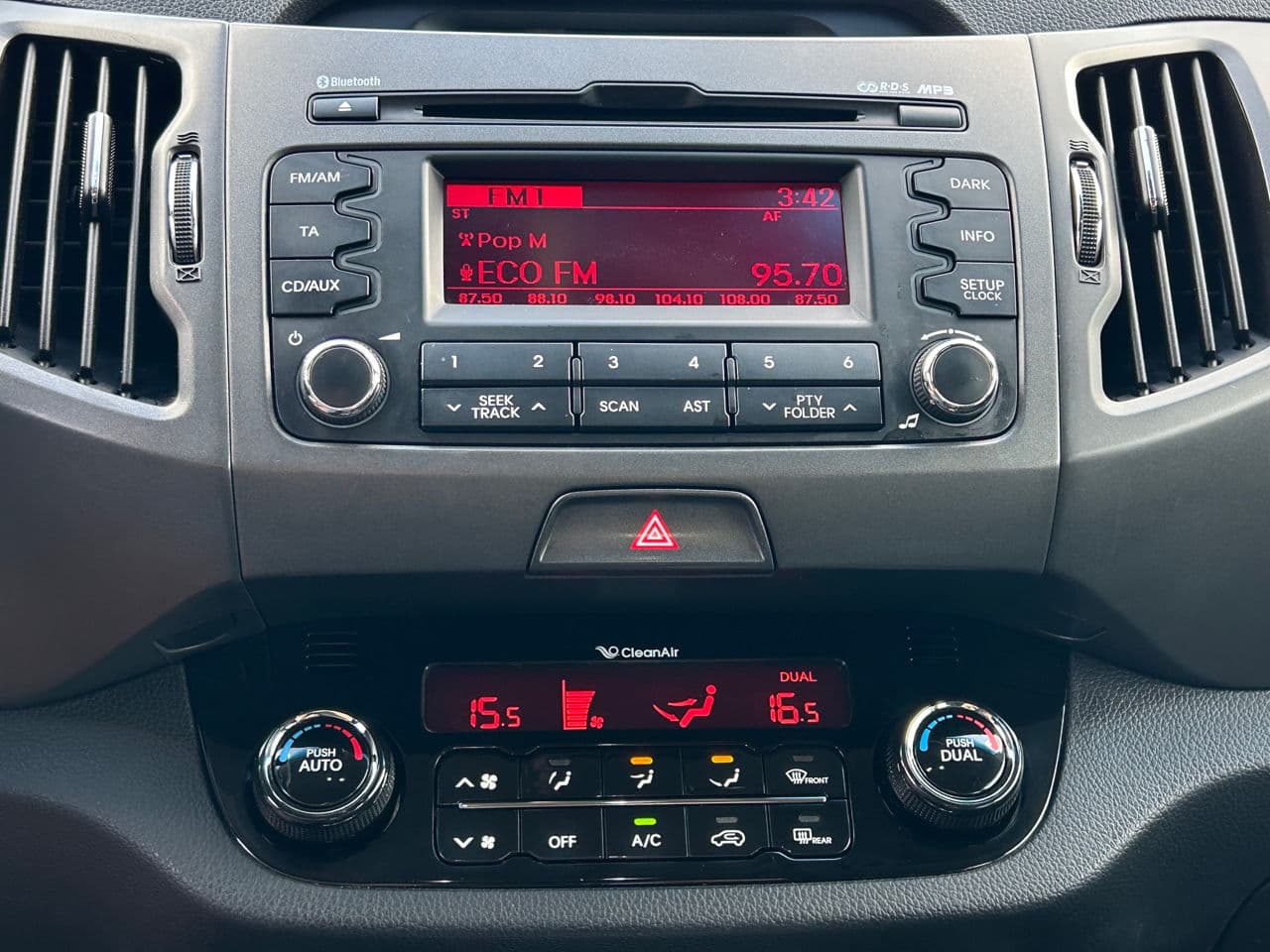 Kia Sportage 2011 — Миниатюра 12