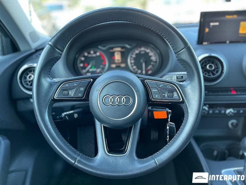 2016 Audi A3 G-tron — Miniatură 11