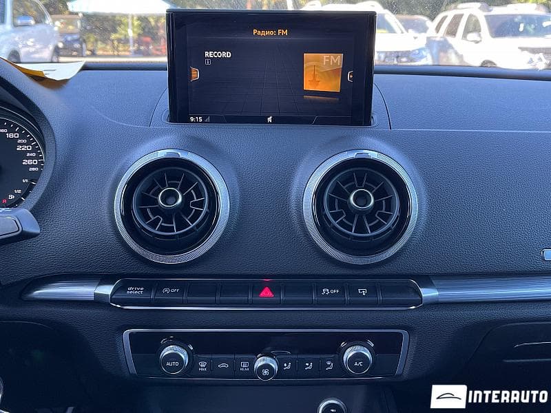 2016 Audi A3 G-tron — Miniatură 14