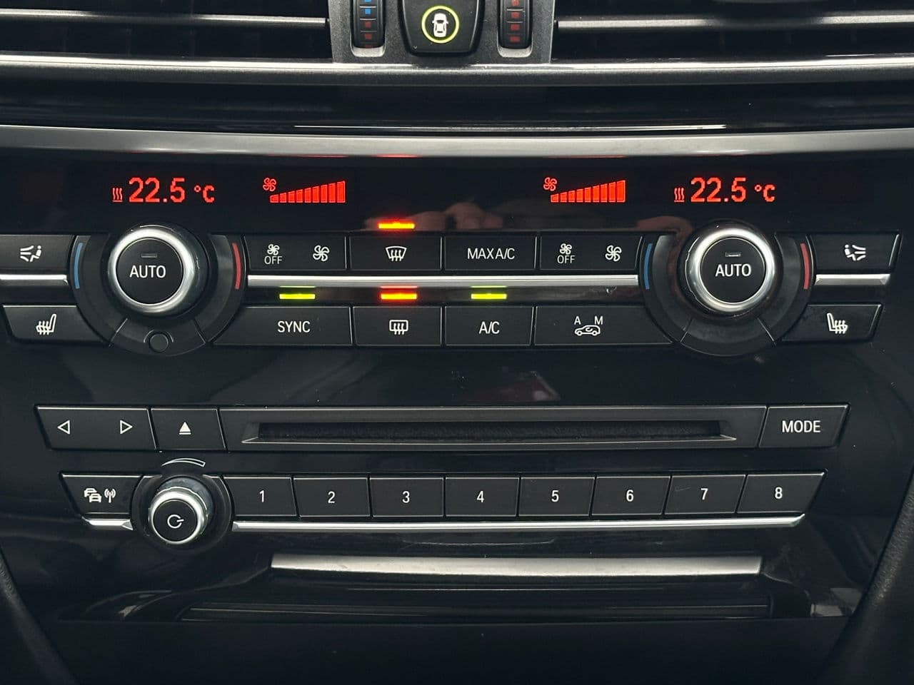 BMW X5 M5.0D 2014 — Миниатюра 12