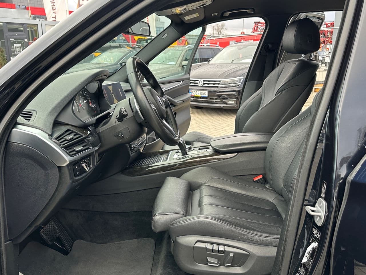 BMW X5 M5.0D 2014 — Миниатюра 5
