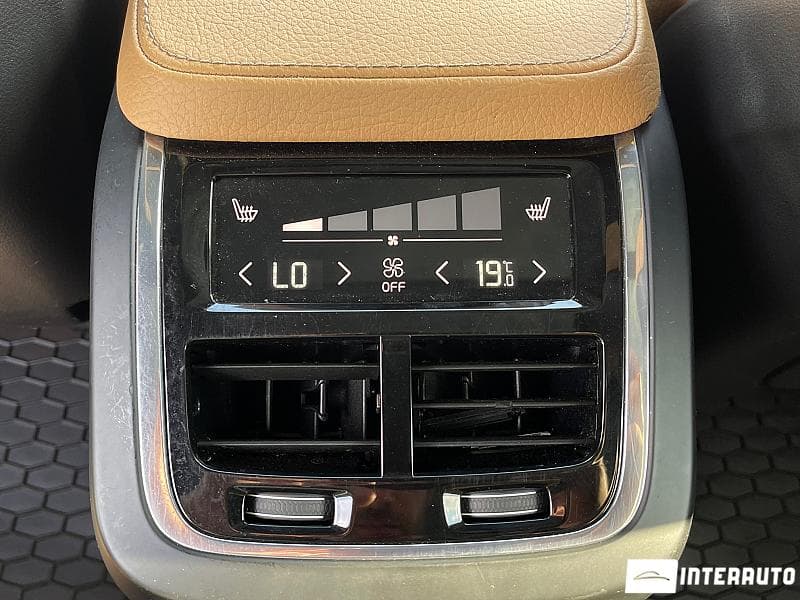 2016 Volvo XC 90 — Miniatură 17