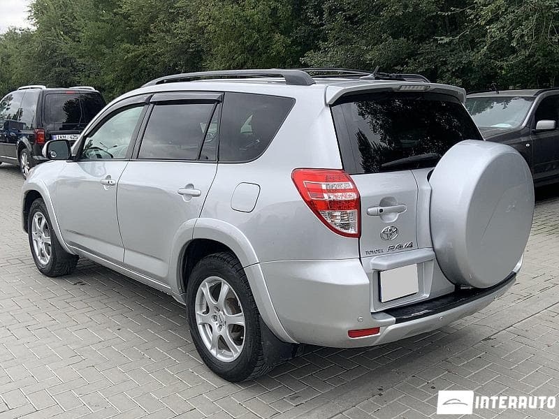 2010 Toyota Rav-4 — Miniatură 4
