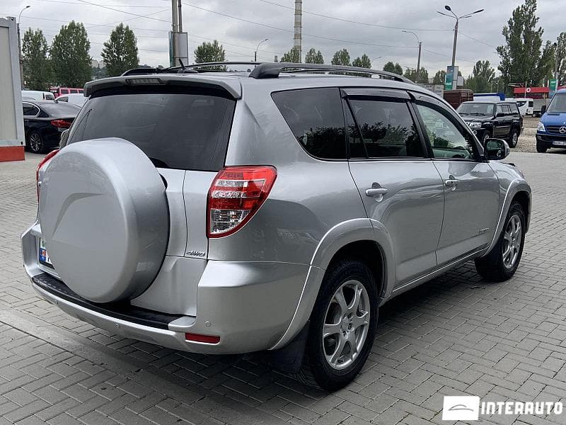 2010 Toyota Rav-4 — Miniatură 3