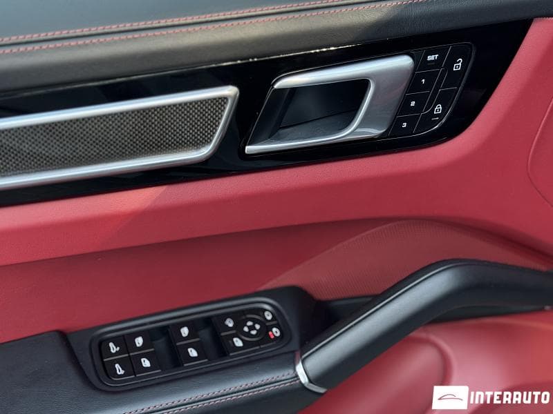 Porsche Cayenne Coupe 2021 — Миниатюра 6