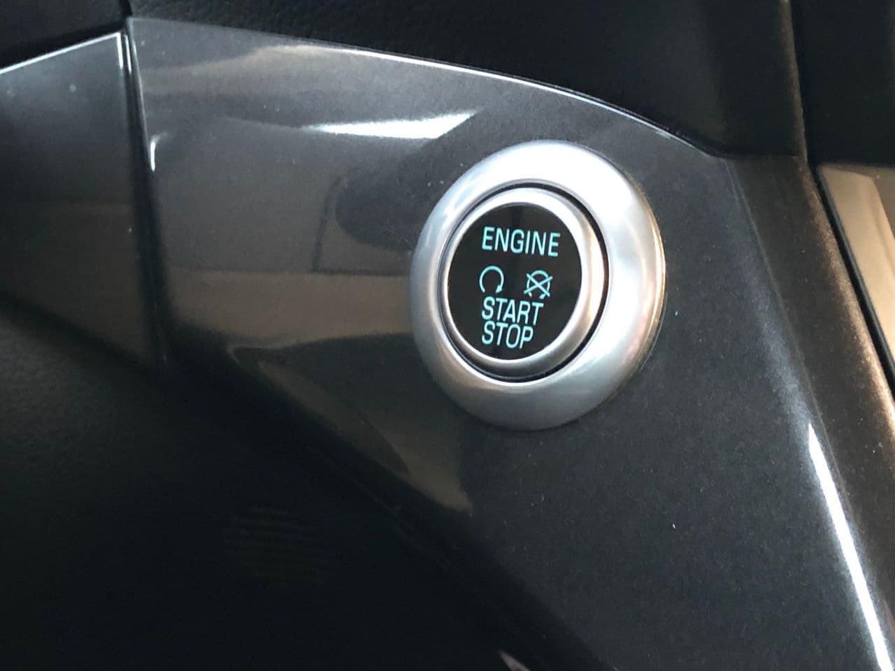 Ford C-MAX 2015 — Миниатюра 12