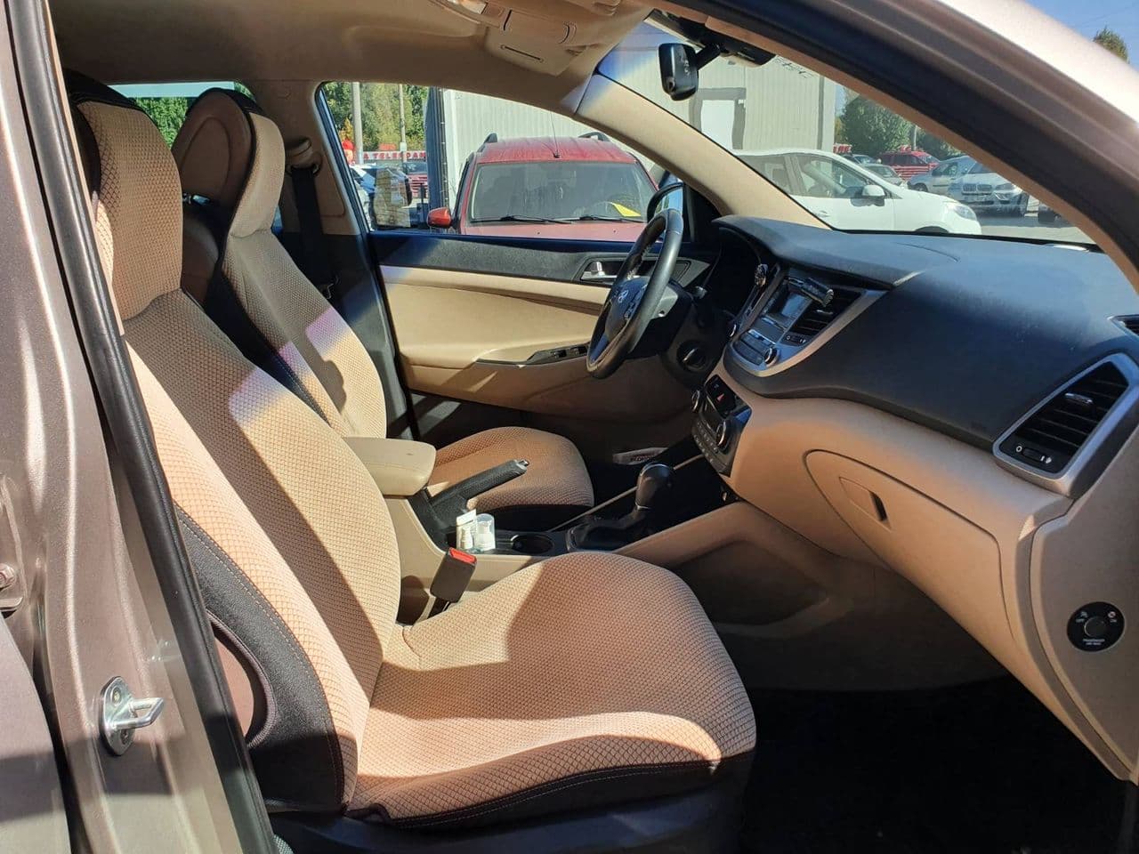 Hyundai Tucson 2016 — Миниатюра 8