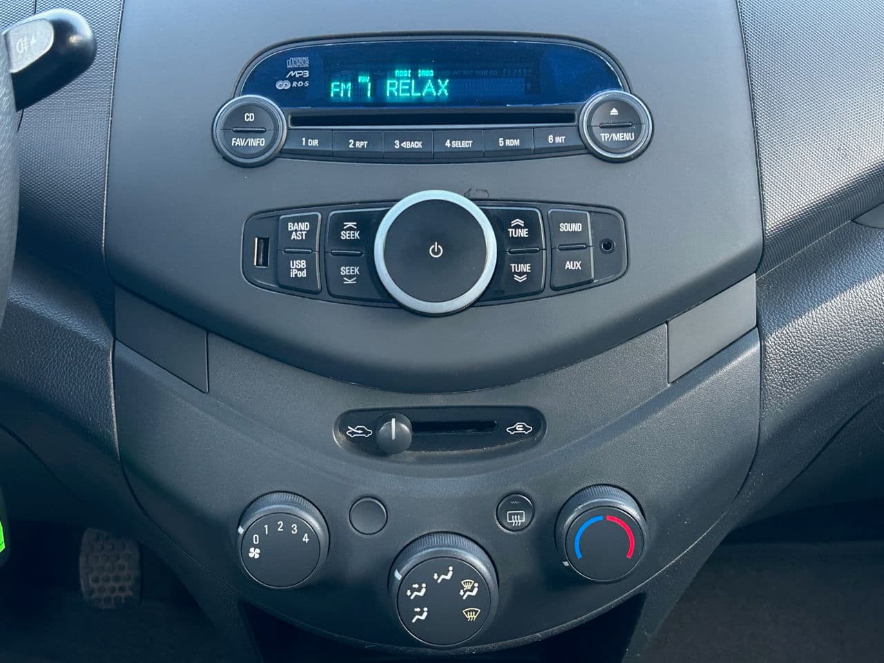 Chevrolet Spark 2012 — Миниатюра 10