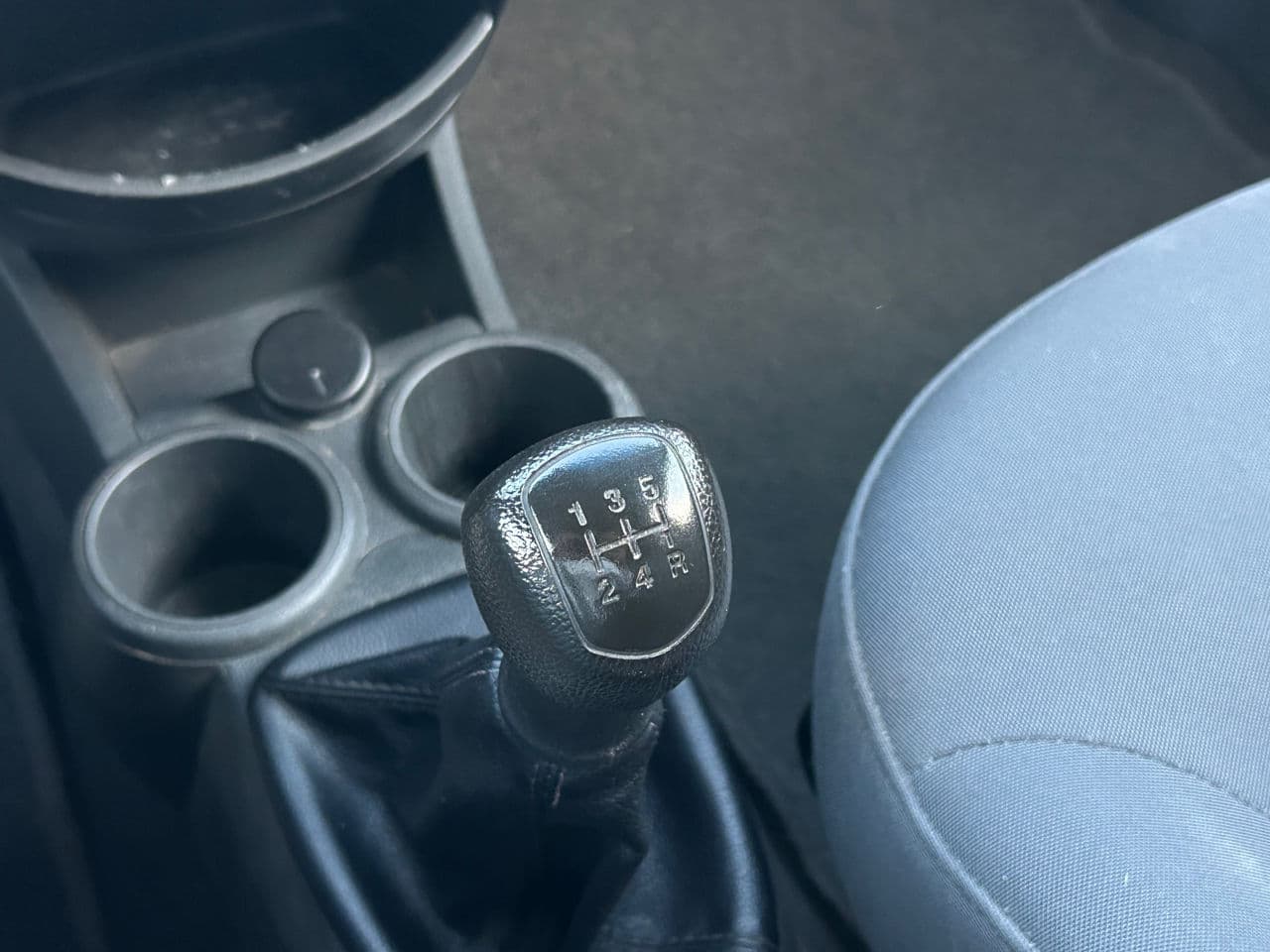 Chevrolet Spark 2012 — Миниатюра 11