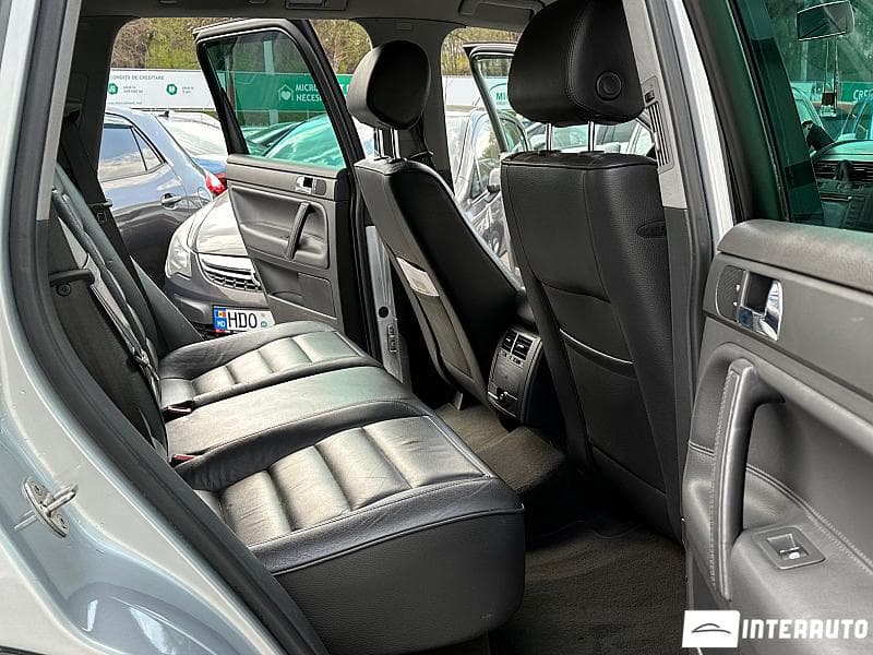 2003 Volkswagen Touareg — Miniatură 13