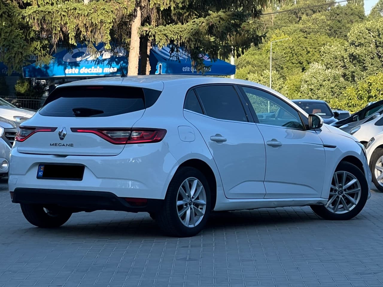 Renault Megane 2016 — Миниатюра 3