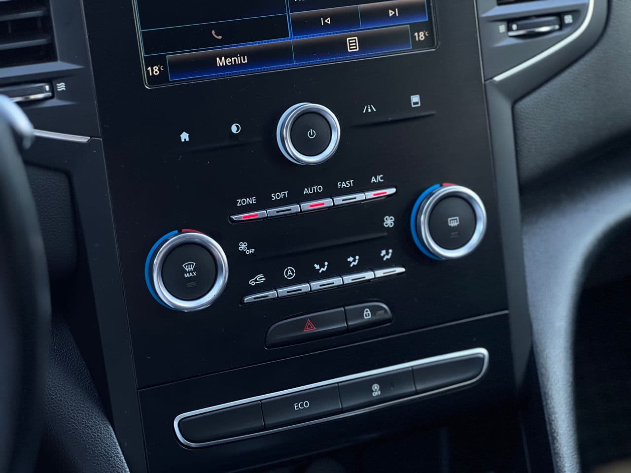 Renault Megane 2016 — Миниатюра 11