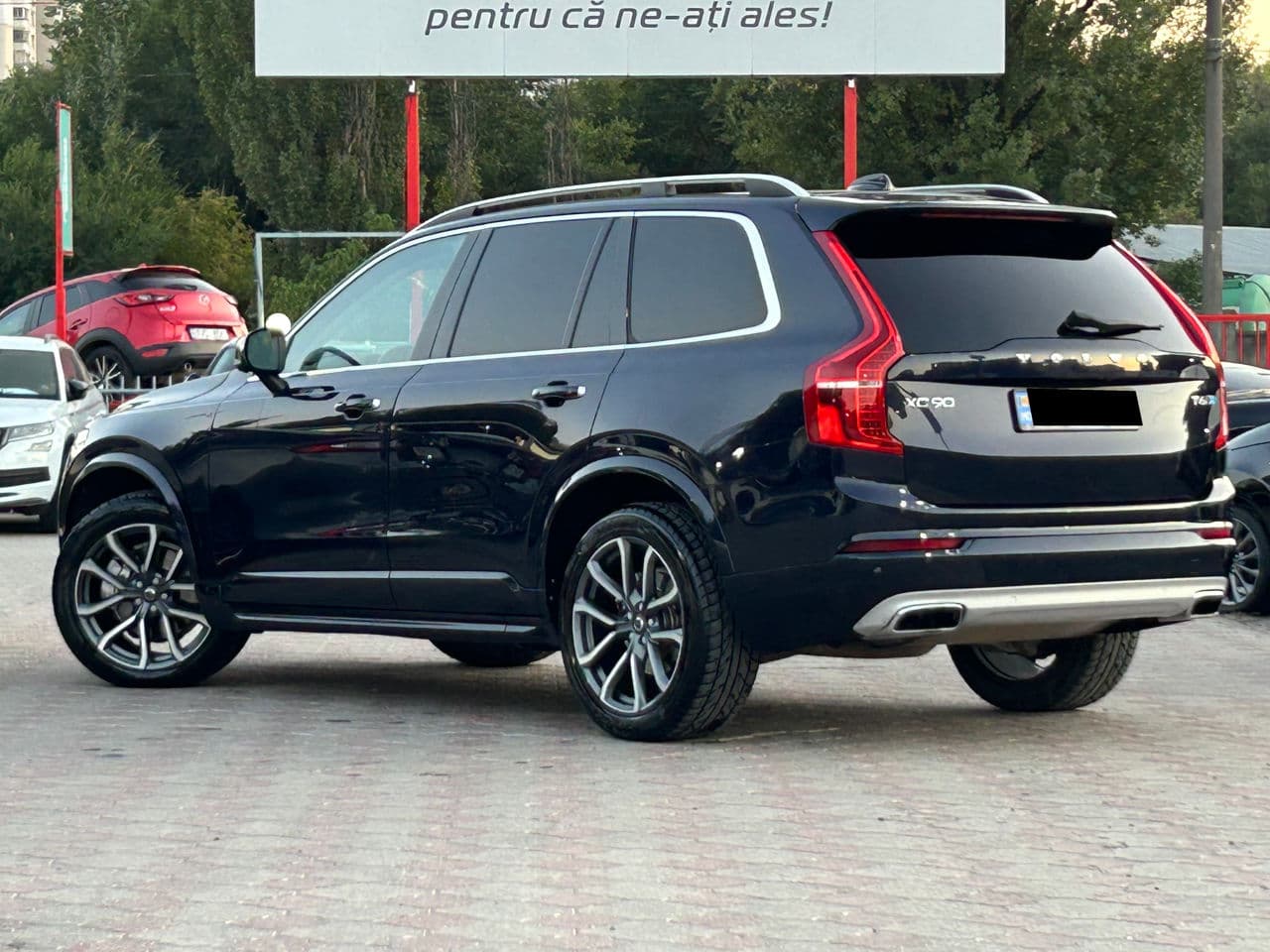 Volvo XC 90 2015 — Миниатюра 2