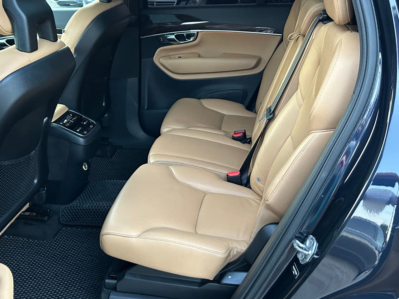 Volvo XC 90 2015 — Миниатюра 17