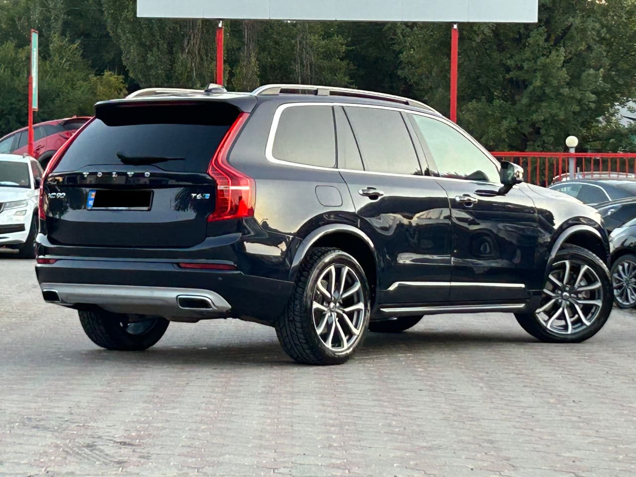 Volvo XC 90 2015 — Миниатюра 3