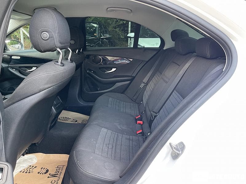 Mercedes C 220 2016 — Миниатюра 16