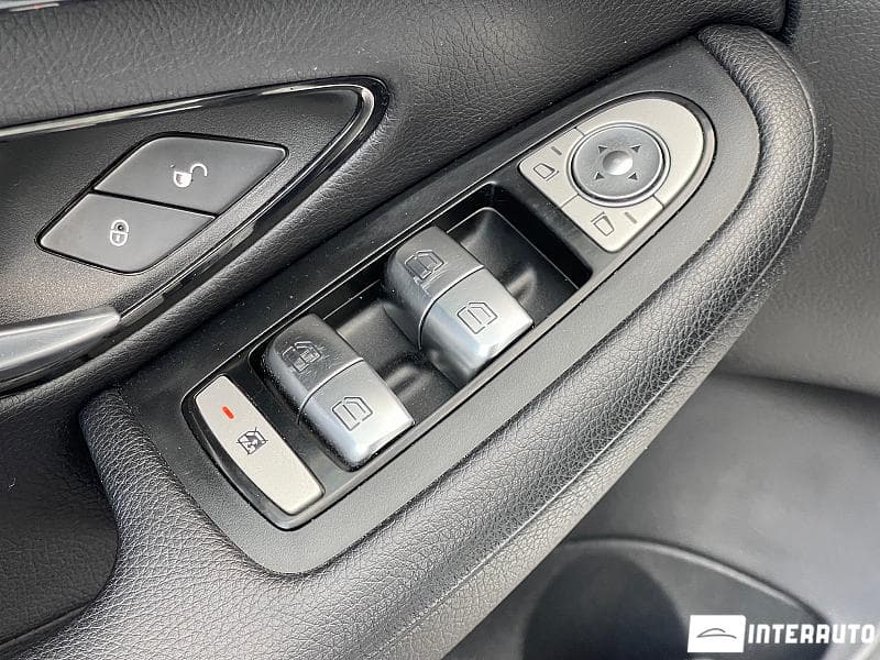 Mercedes C 220 2016 — Миниатюра 6